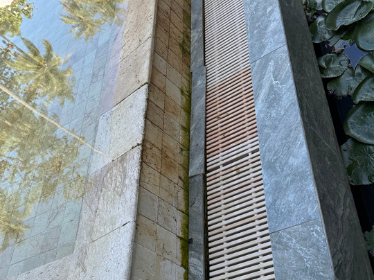 拉查岛瑞阿布瑞度假酒店主图