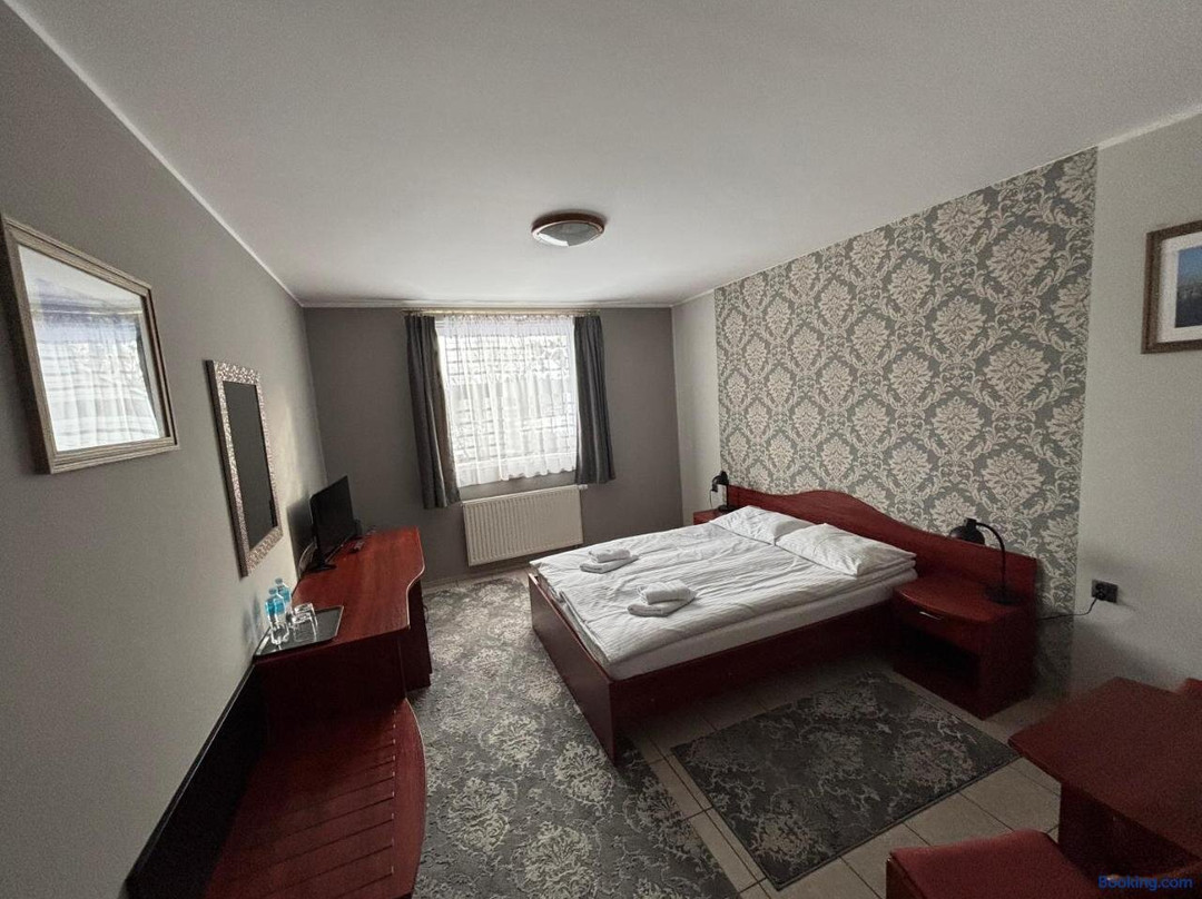 Hotel Ava