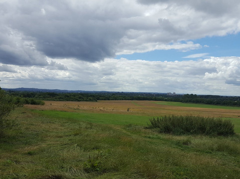 Aldridge Airport Outdoor Activity Centre-Aldridge必去景点