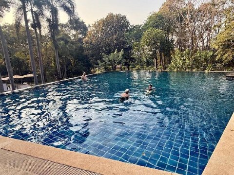 桂河光色度假酒店-泳池