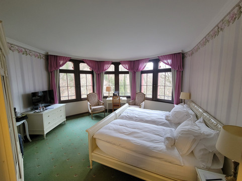 吉特霸赫酒店主图