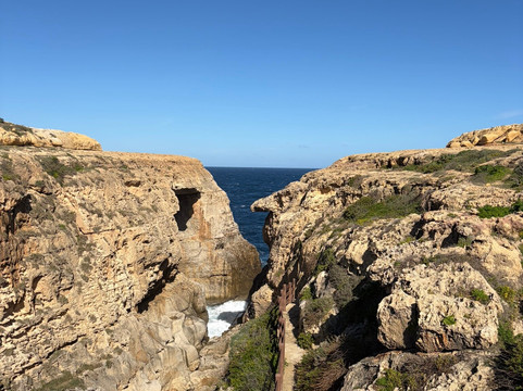 Wied il-Mielaħ Window-Gharb必去景点