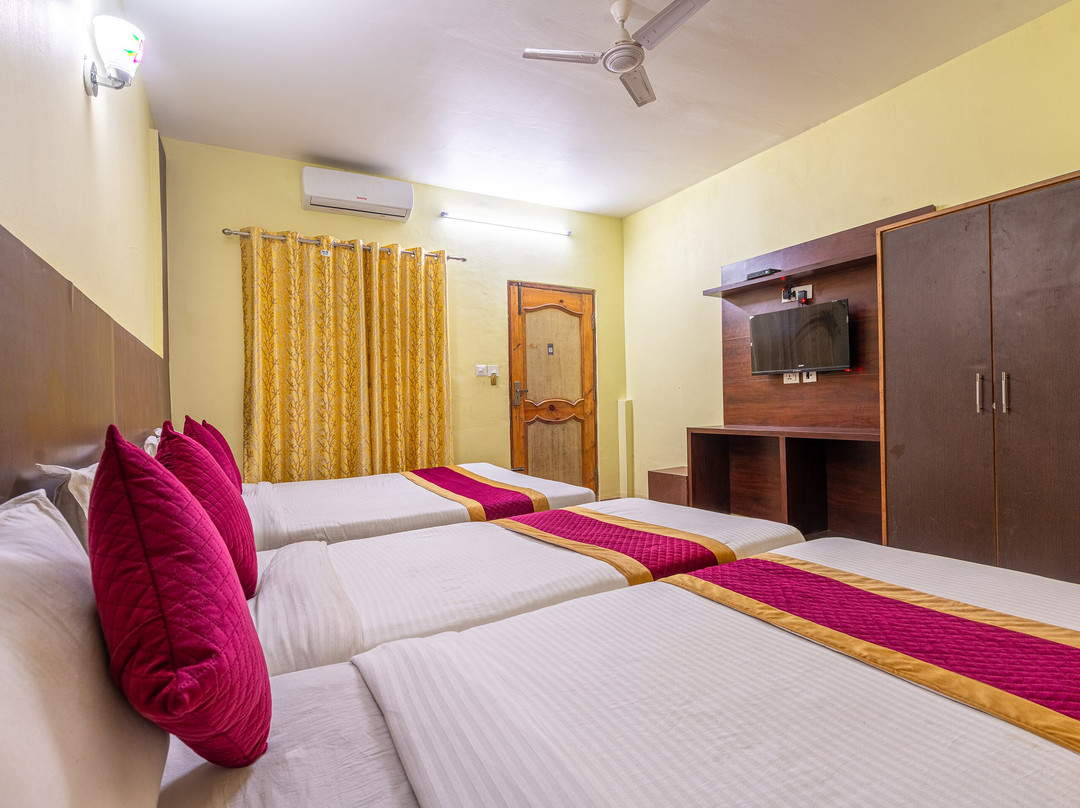 OYO 825 Hotel Baikuntha