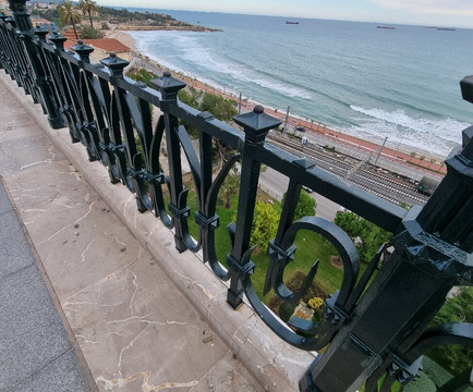 Mediterranean Balcony-塔拉戈纳必去景点