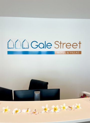 加莱街汽车旅馆和别墅-官方