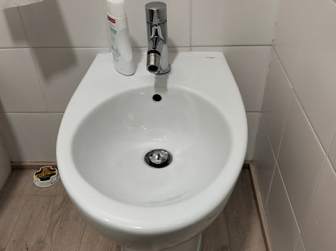 Acquapalombo酒店住宿-White Affittacamere