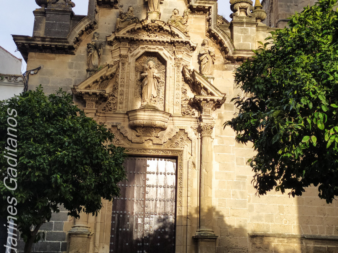 Iglesia de San Miguel-赫雷斯德拉弗隆特拉必去景点