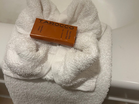 雷德蒙德酒店主图