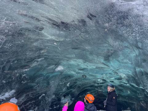 Fláfjall Ehf-赫本必去景点