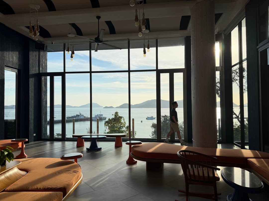 普吉岛斯攀瓦酒店主图