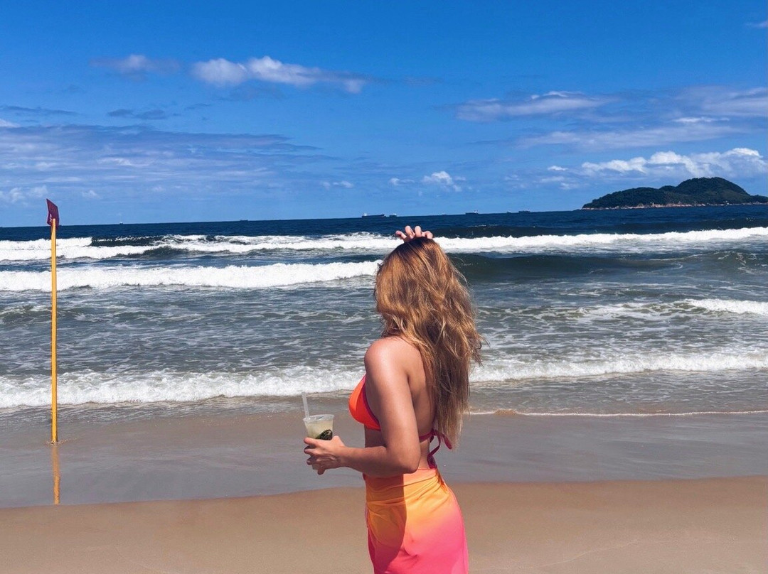 Tombo Beach-瓜鲁雅必去景点