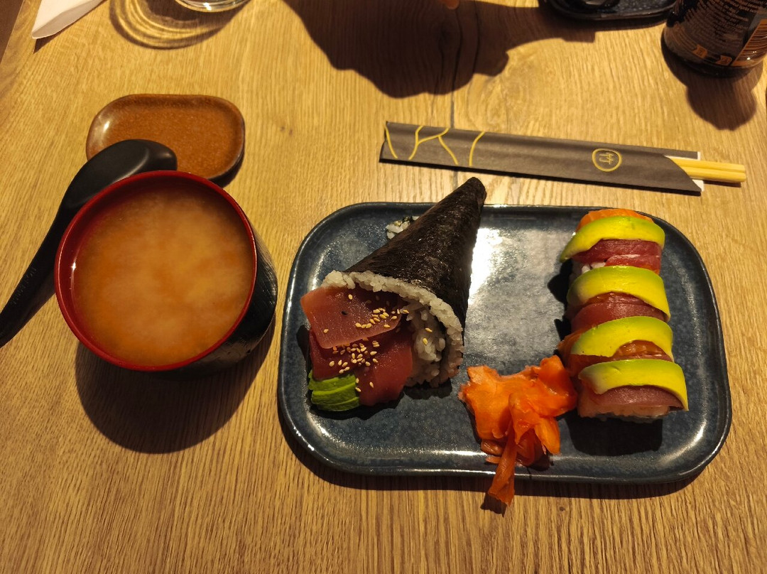 Mas Sushi & Poke Bowl