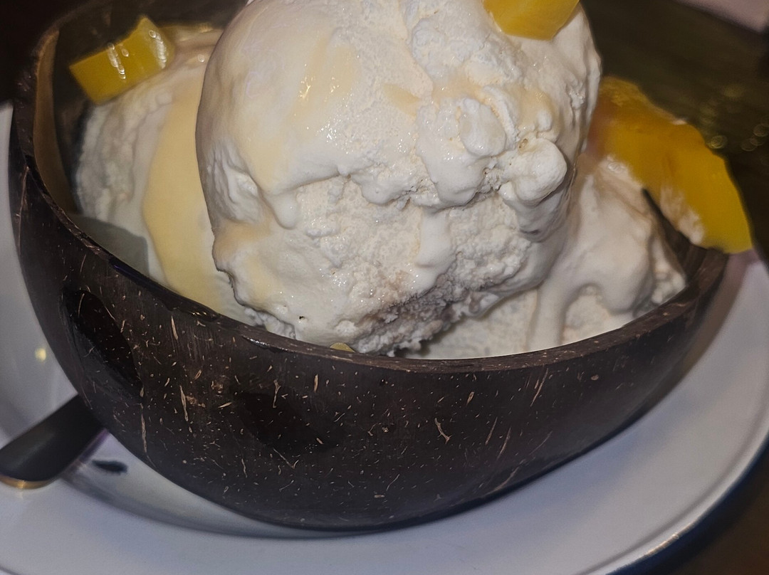 Supercar Holidays-冲浪者天堂必去景点