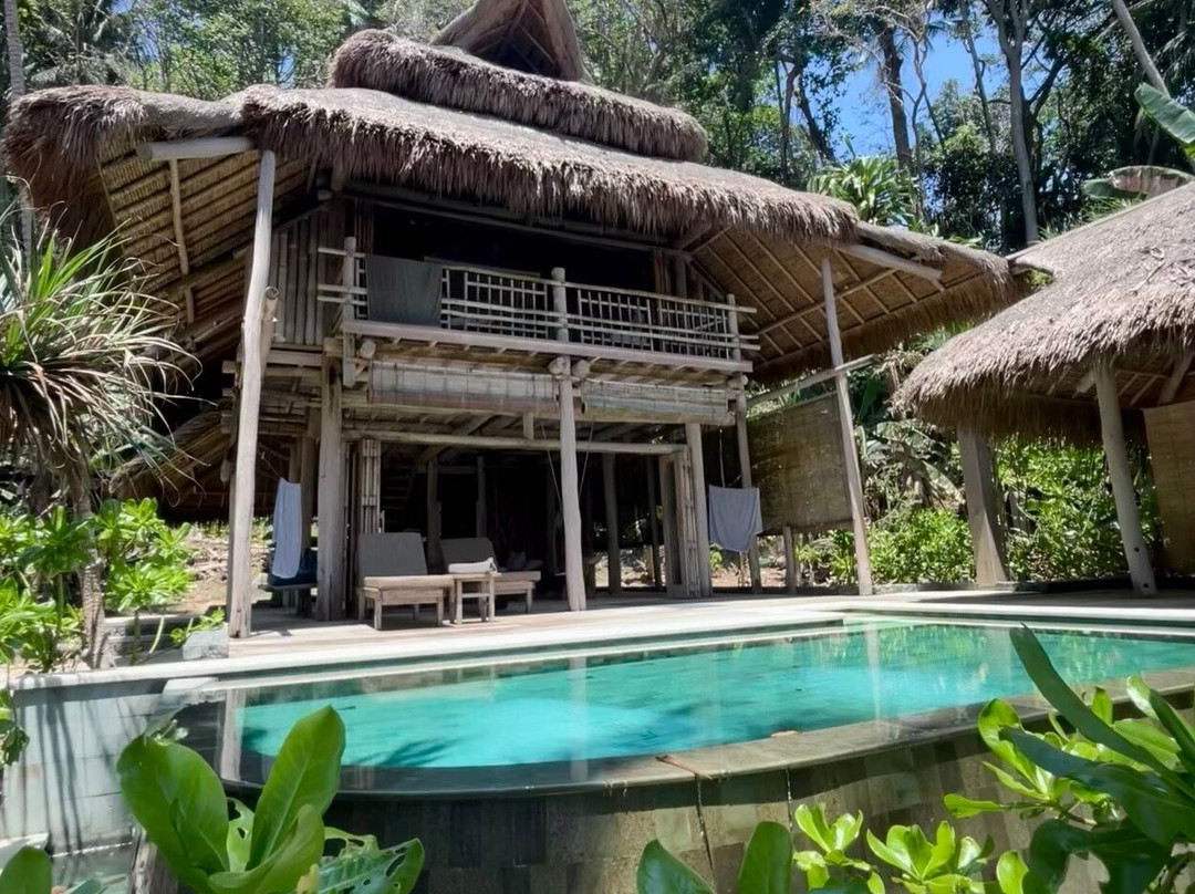 尼柯伊岛度假村主图