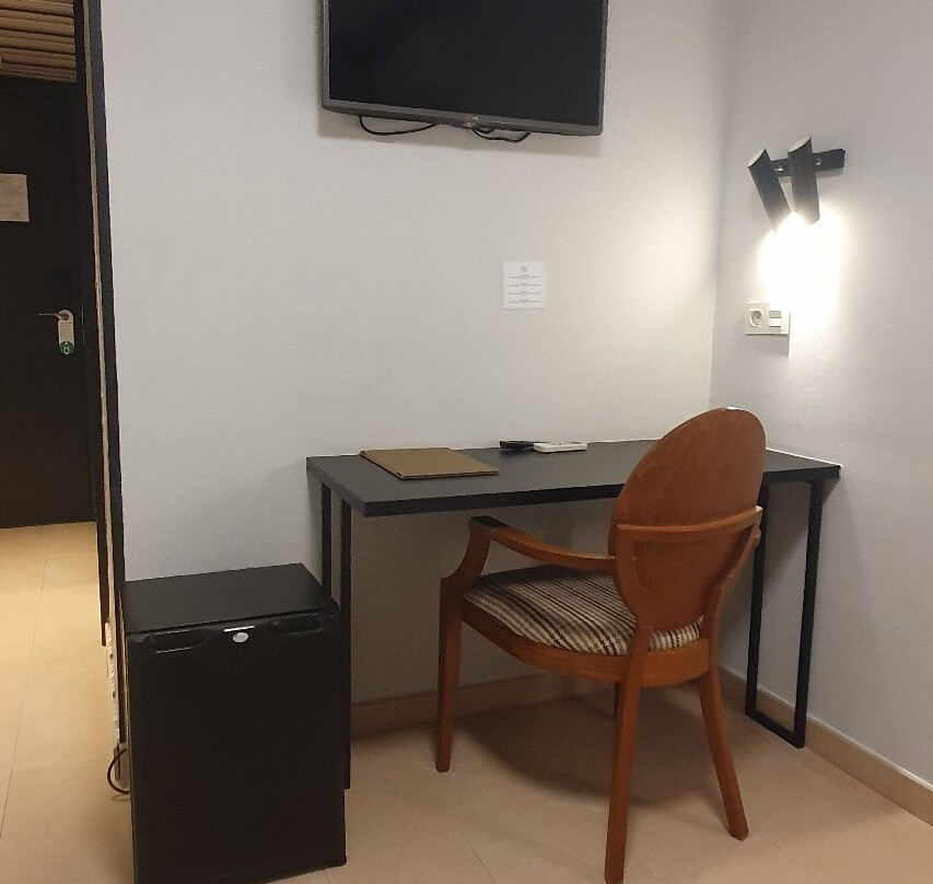 新科隆酒店主图