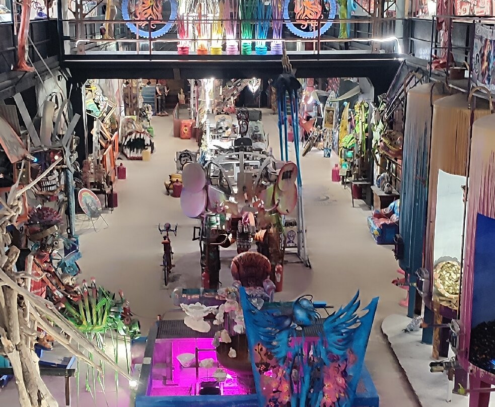 Spiktri Street Art Universe Museum-Ferrals-les-Corbieres必去景点
