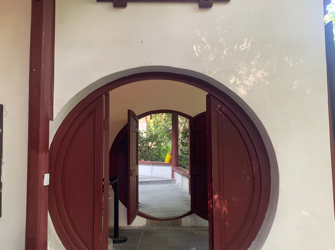 西泠印社-杭州市必去景点