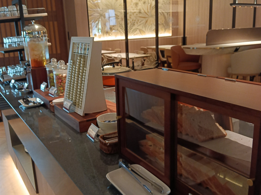 Plaza Premium Lounge-Padang Mat Sirat必去景点