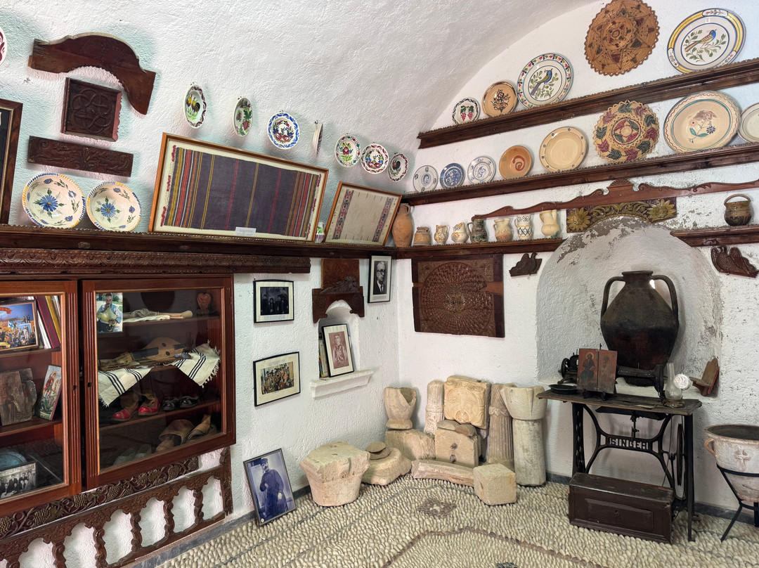Folk Art Museum-Menetes必去景点