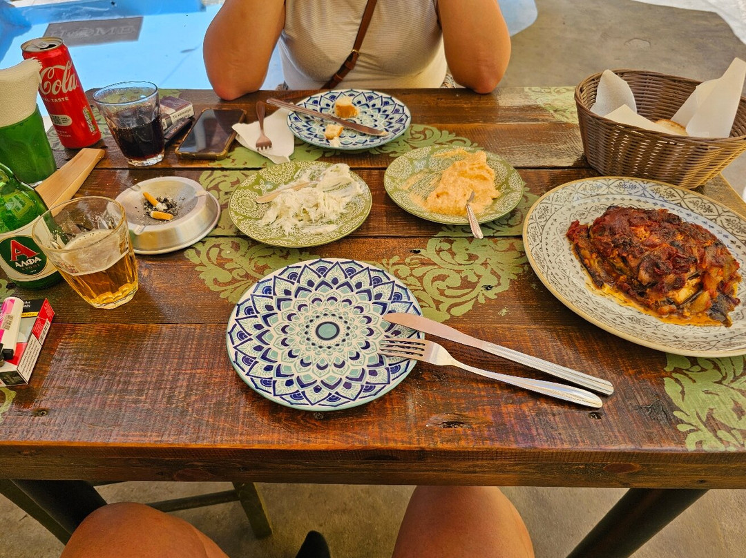 Niki's Cookhouse