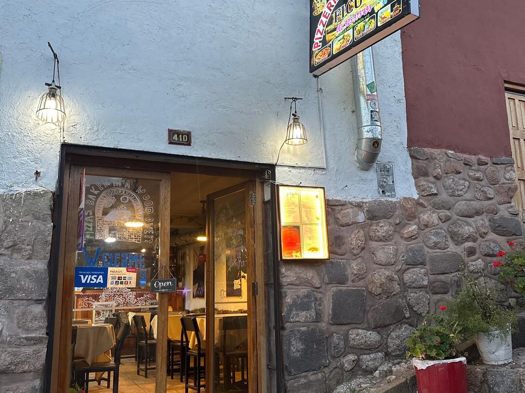 Ficu's Pizzeria And Peruvian Cuisine