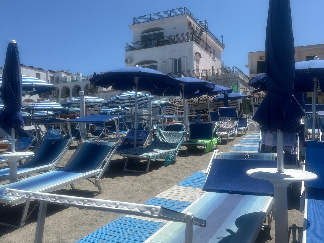 Lido Raggio di Luna-伊斯基亚必去景点