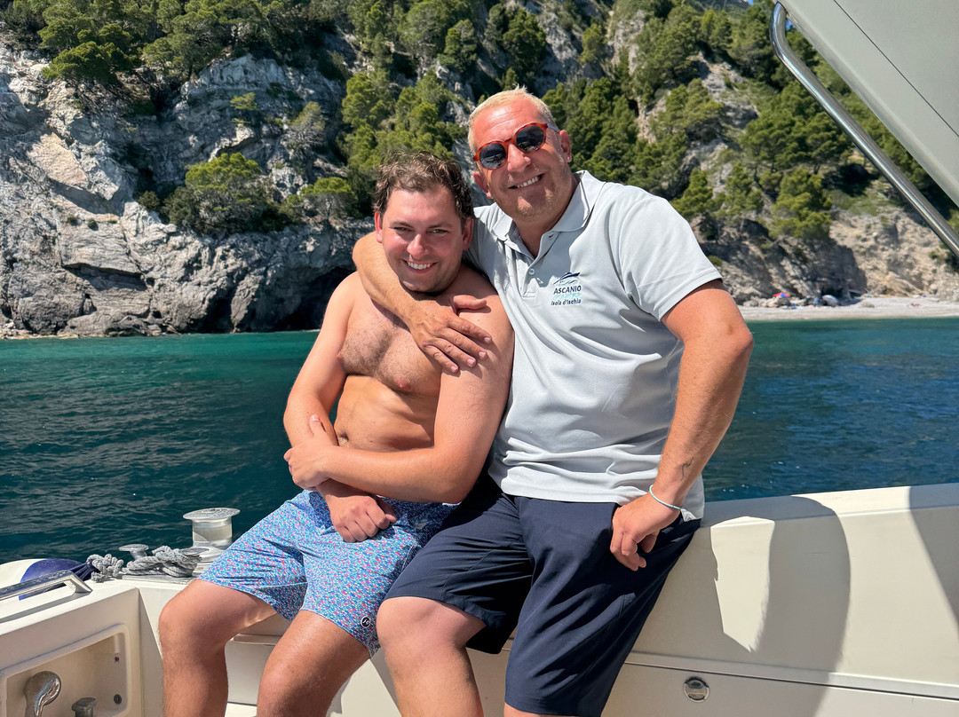Ascanio Charter Boat Ischia-Lacco Ameno必去景点