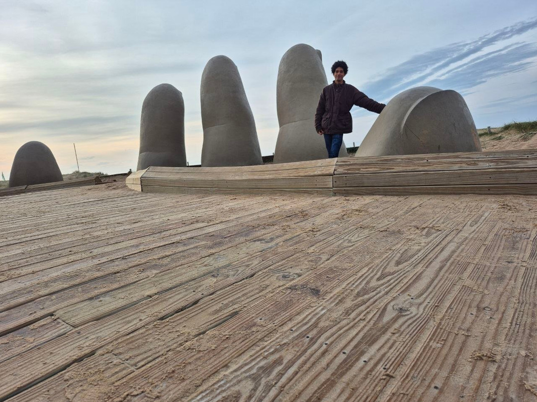 Mano de Punta del Este-埃斯特角城必去景点
