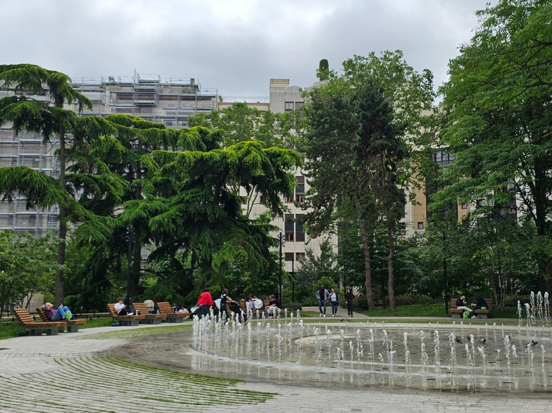 Parc Charras-Courbevoie必去景点
