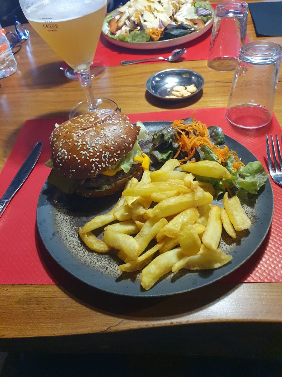 Logis 酒店餐厅 La Chaumière-旅行者