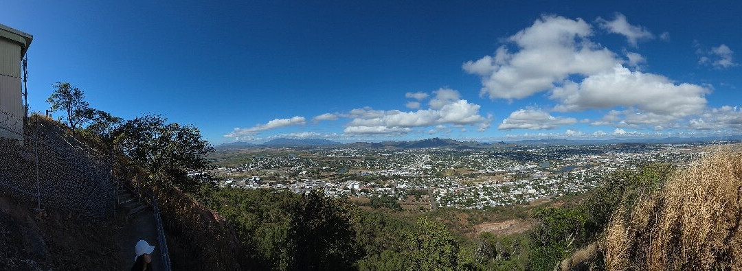 Castle Hill Lookout-汤斯维尔必去景点