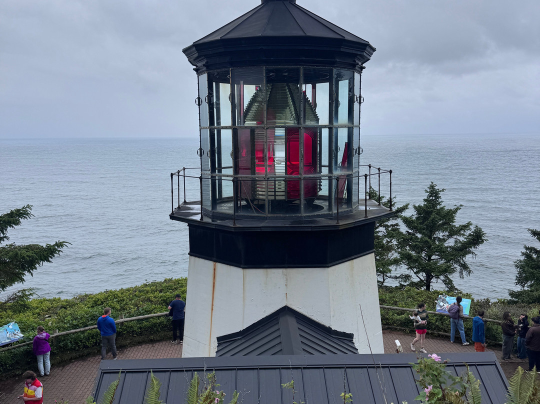 Cape Meares Lighthouse-蒂拉穆克必去景点