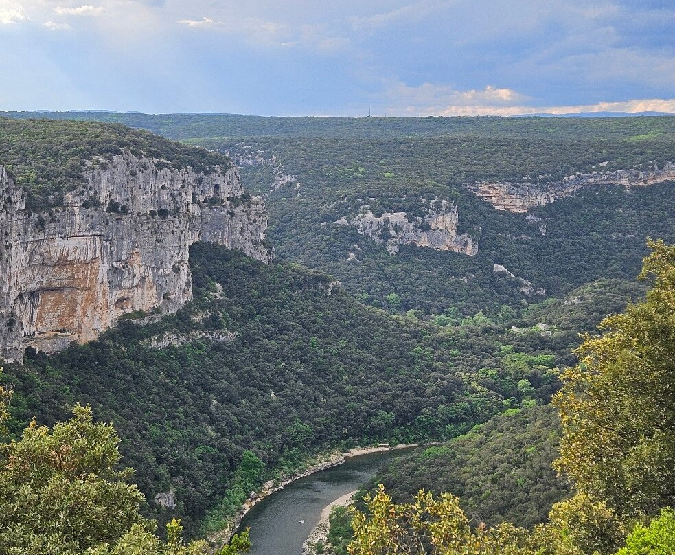 Gorges de l'Ardèche-瓦隆蓬达尔克必去景点