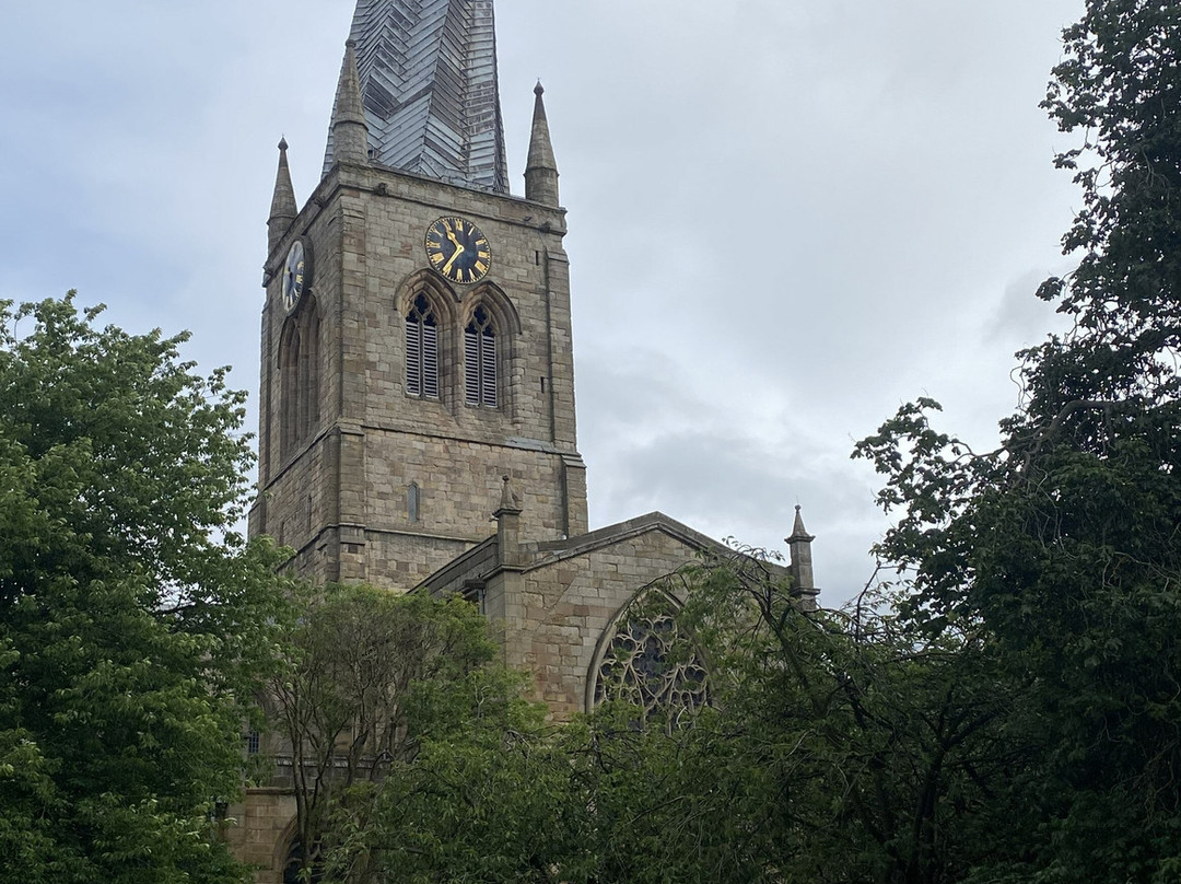 The Parish Church of St Mary and All Saints-切斯特菲尔德必去景点