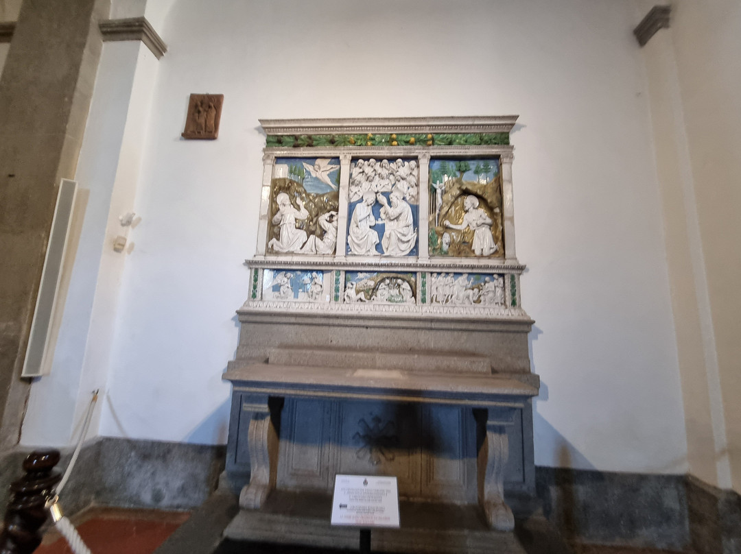 Pieve delle Sante Flora e Lucilla-Santa Fiora必去景点