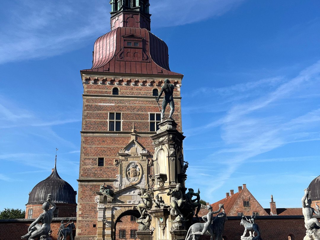 Frederiksborg Castle-希勒洛必去景点
