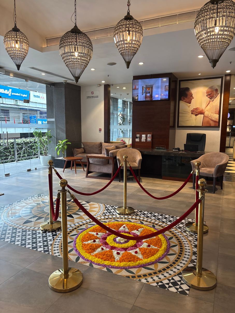 拉维兹卡利卡特酒店-旅行者