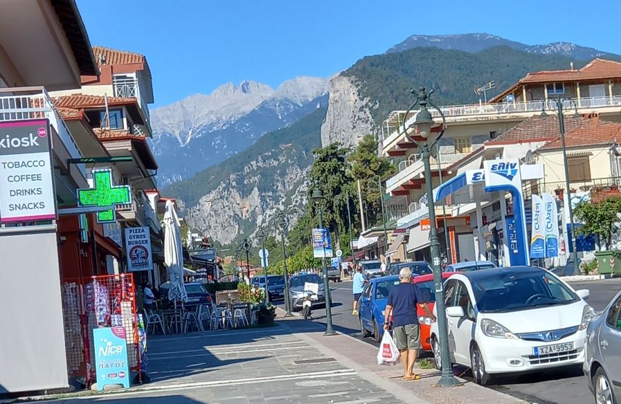 德罗索斯别墅奥林匹斯酒店-旅行者