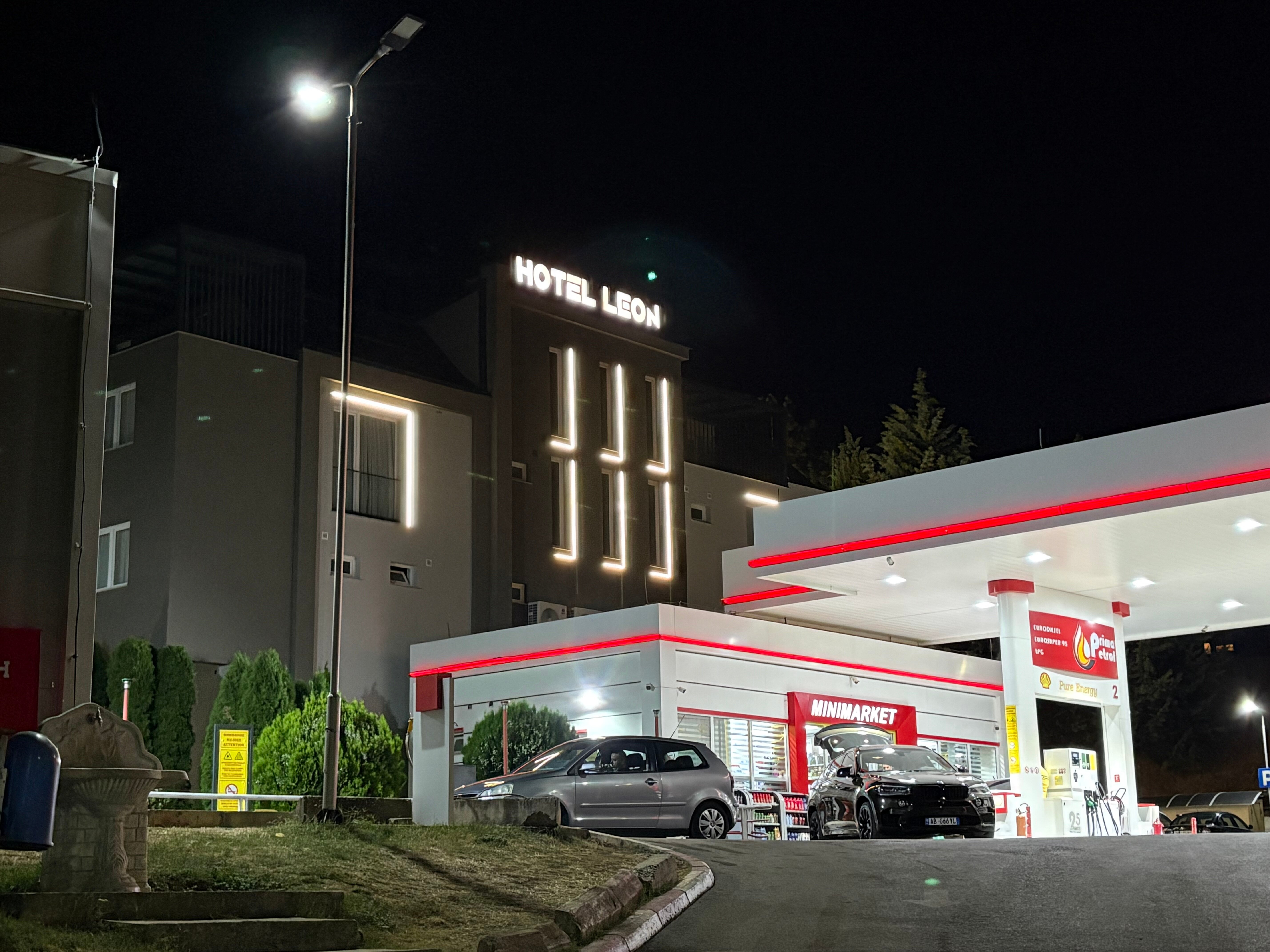 Hotel Leon-旅行者