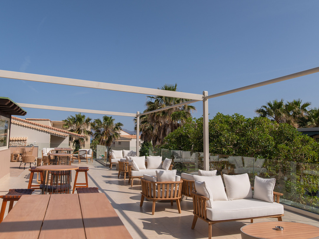 Achilleas Beach Hotel主图