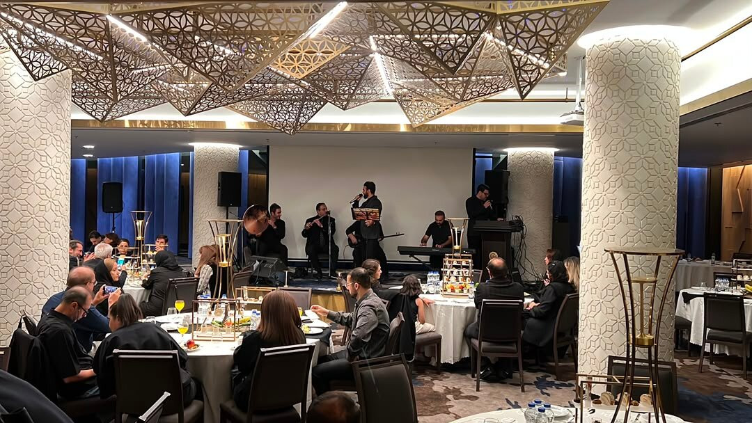 德黑兰1号大酒店主图
