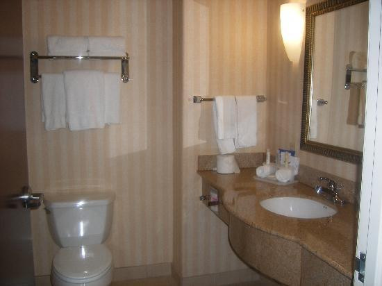 Alpaugh酒店住宿-Holiday Inn Express Delano Hwy 99 by IHG