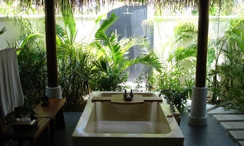 Dholhiyadhoo Resort and Spa