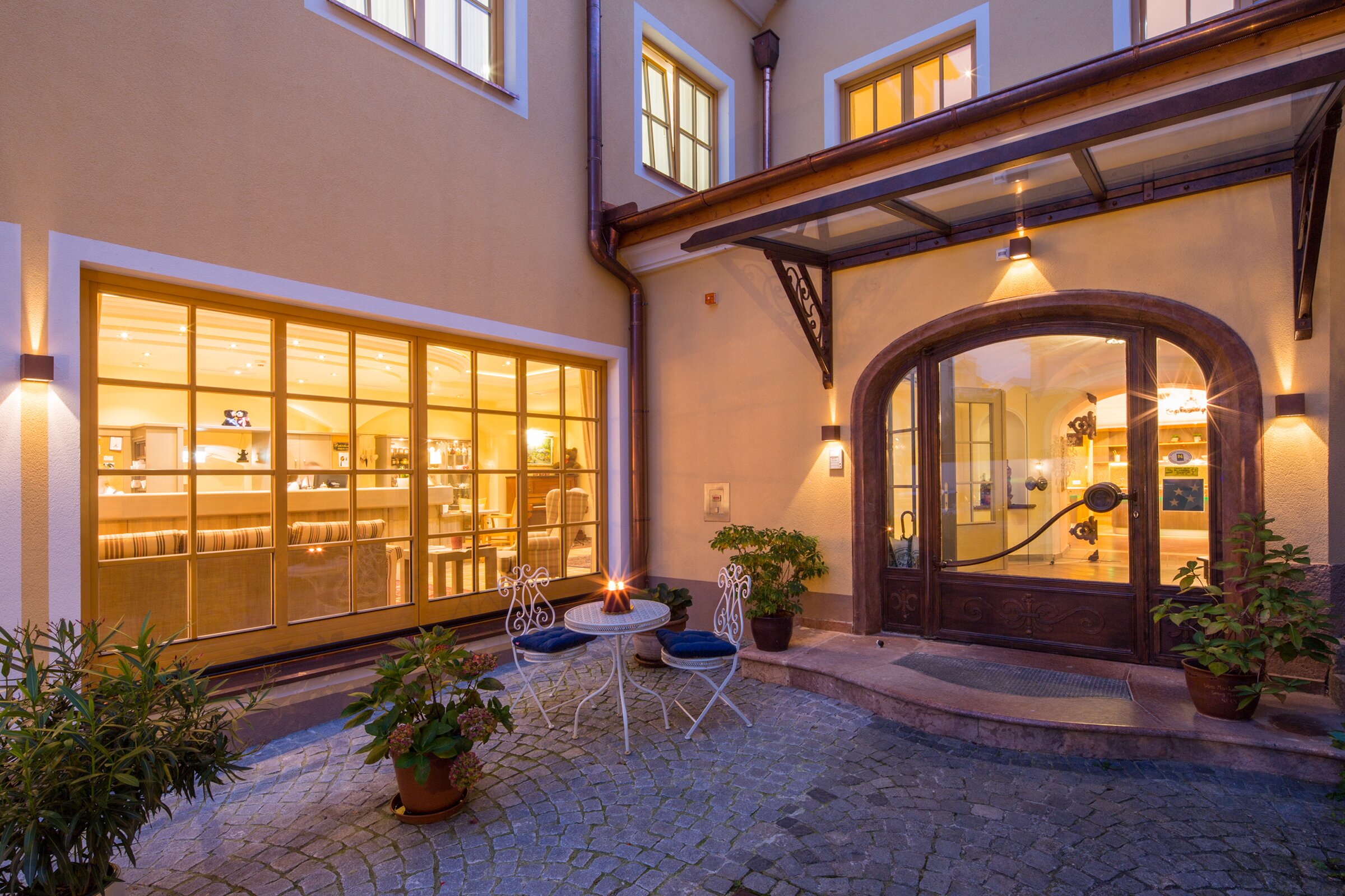 Hotel-Restaurant Zum Schwarzen Baeren-官方