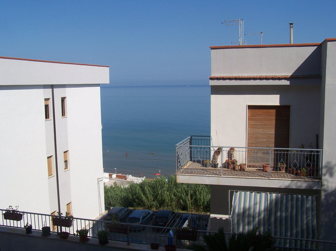 Elmar Hotel
