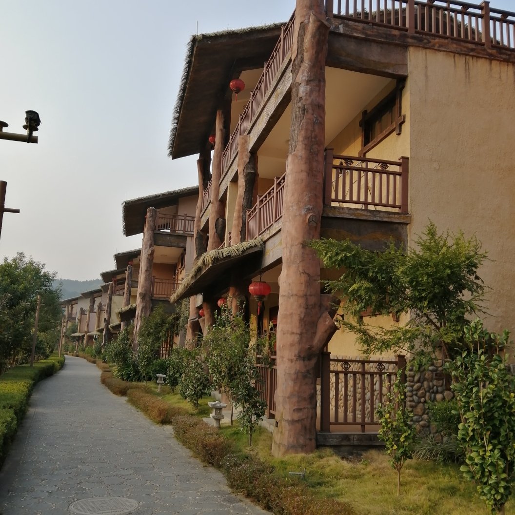 九连山原始森林度假村酒店-浴室