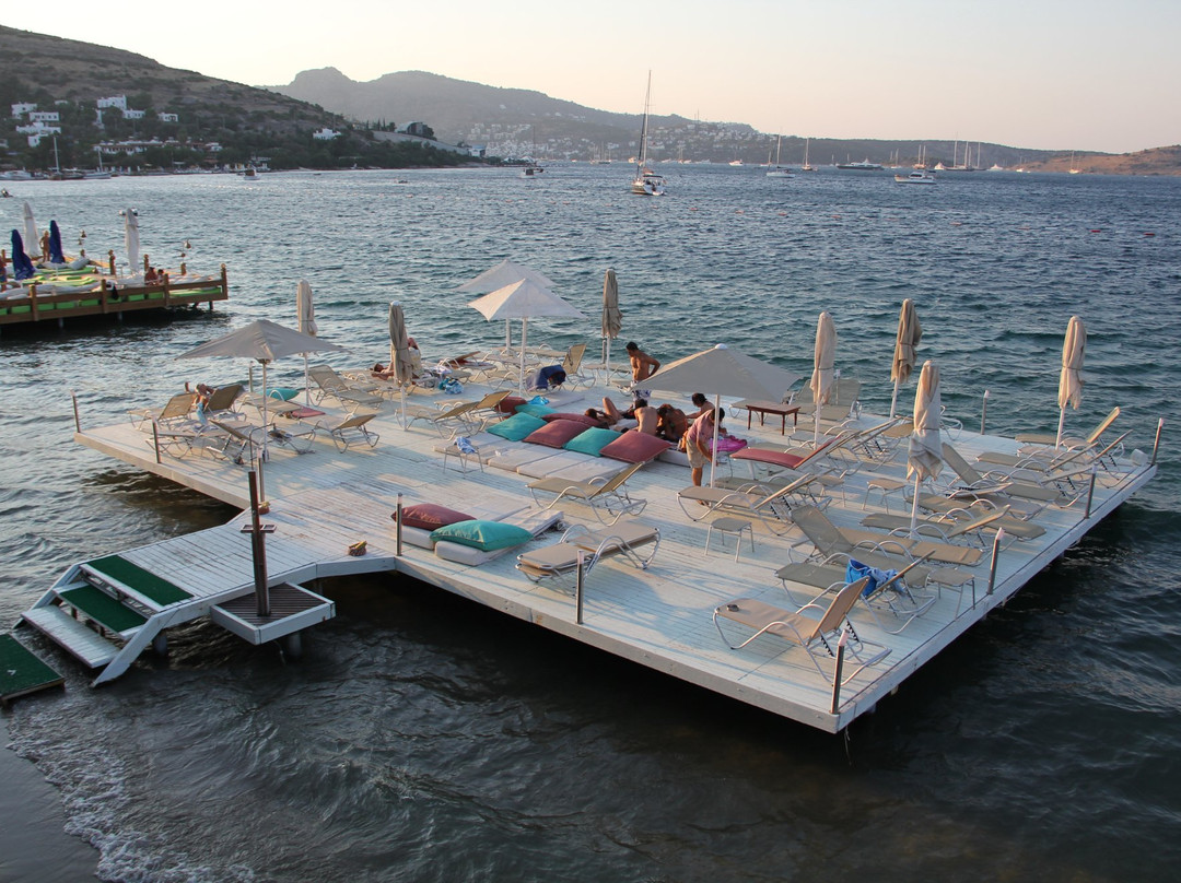 Golkoy Suites Hotel