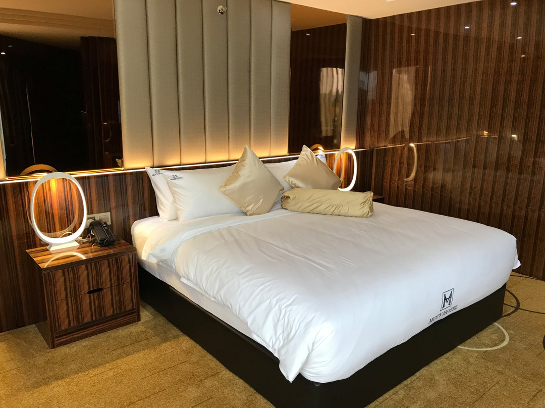 Moty Hotel