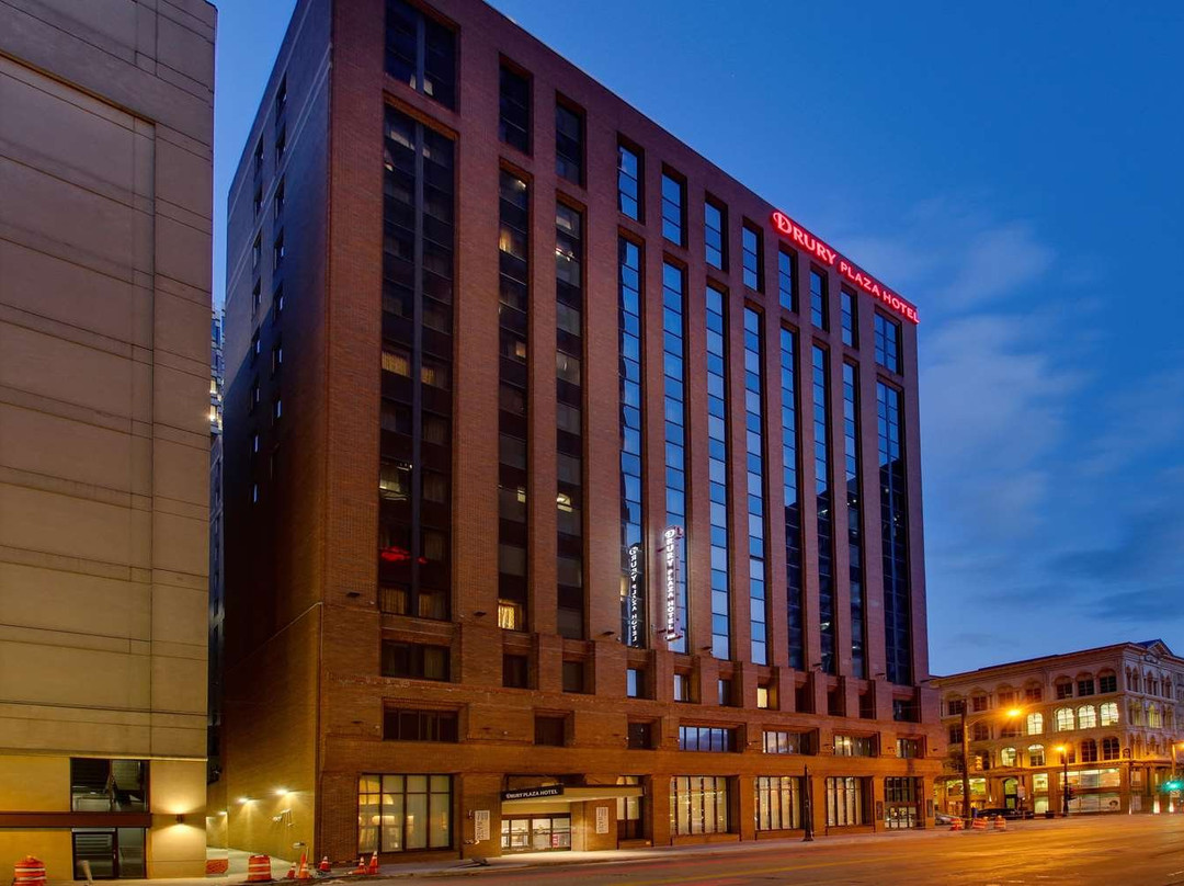Drury Plaza Hotel Milwaukee Downtown主图