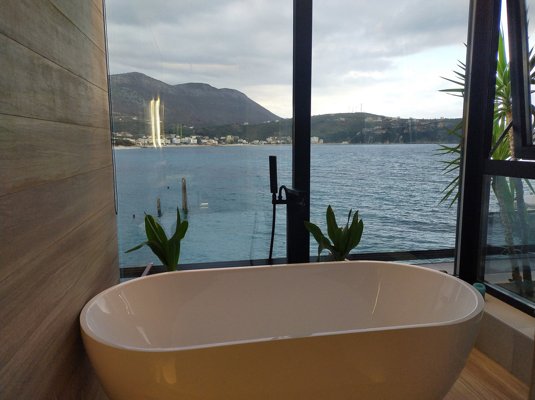 Himare酒店住宿-Rea Boutique Hotel